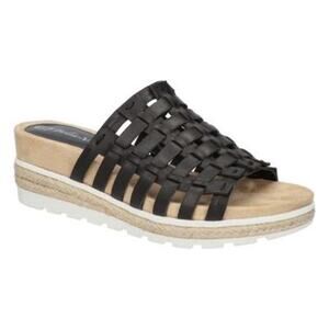 Womens Bella Vita Oaklynn Comfort Wedge Sandals